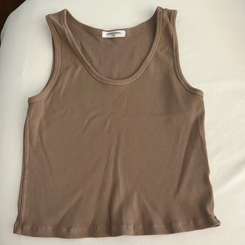 Perfectwhitetee Blondie Tank in Stone
